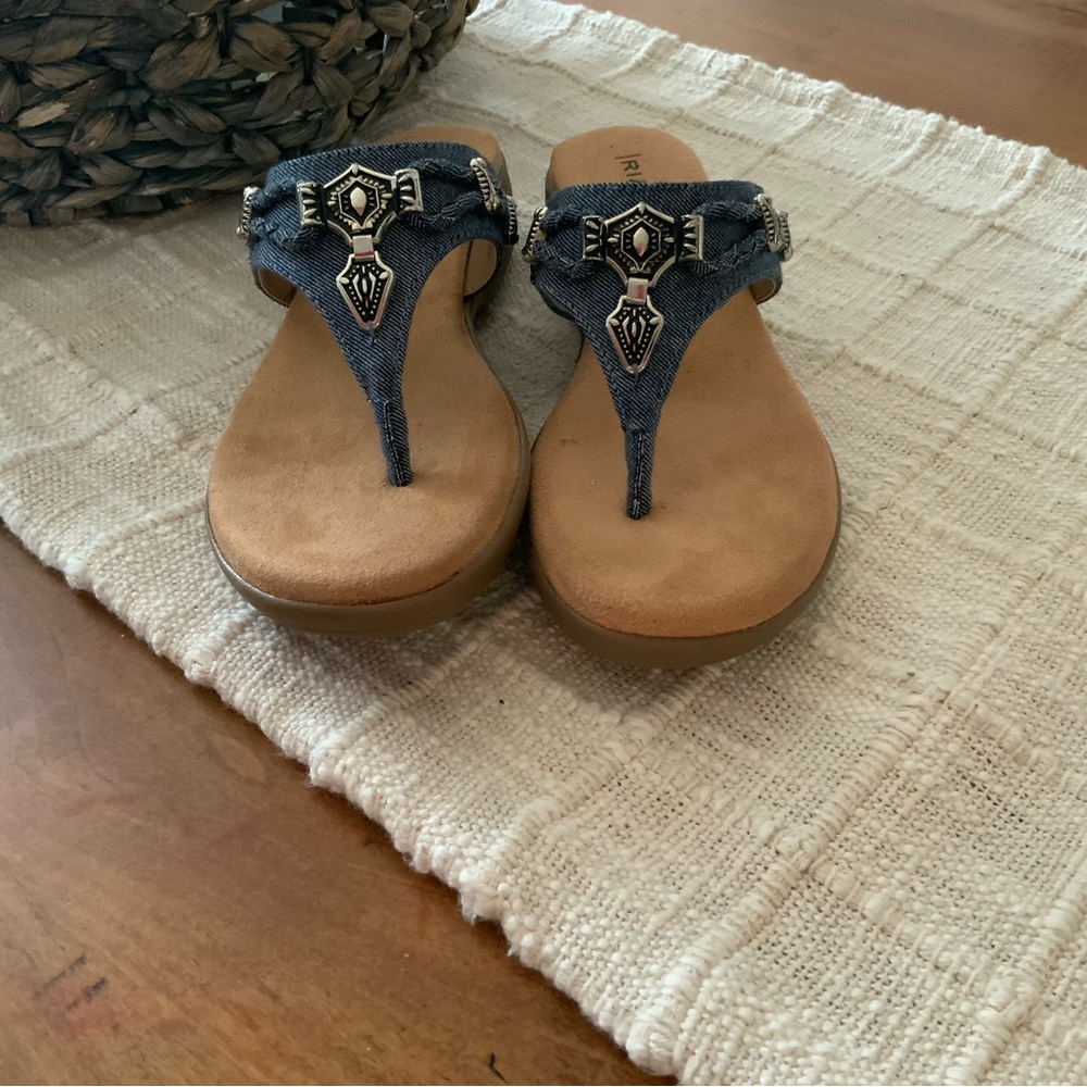Stylish Denim Sandals with Embellishments